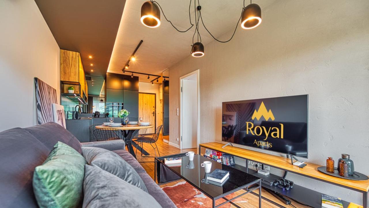 Apartment Izerski - Sky Walk By Royal Aparts